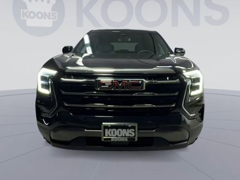 Used 2025 GMC Terrain Elevation FWD image 4