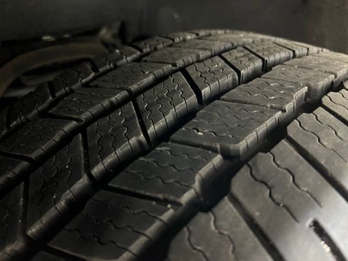 Used 2018 GMC Yukon Denali w/ Open Road Package image 14