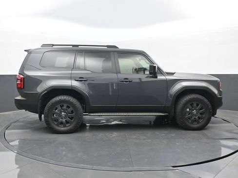 Used 2024 Toyota Land Cruiser image 2