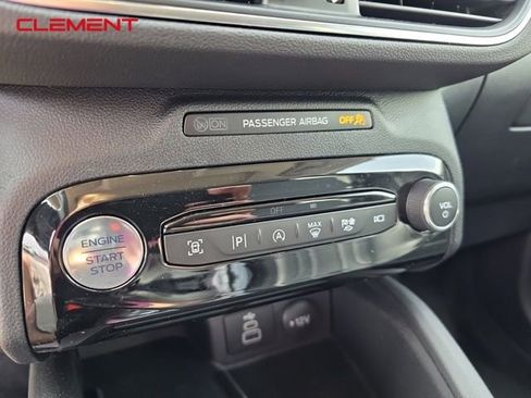 New 2025 Ford Escape Platinum w/ Premium Technology Package image 18