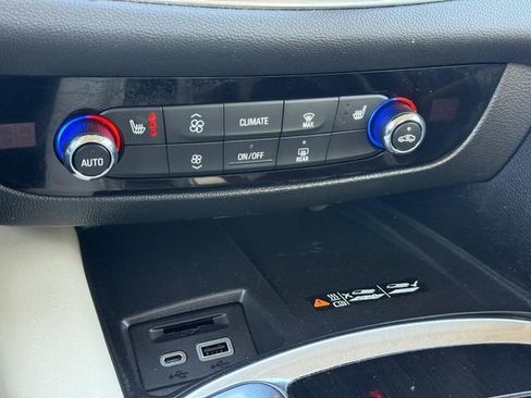 Certified 2023 Buick Enclave Essence w/ Experience Buick Package image 20
