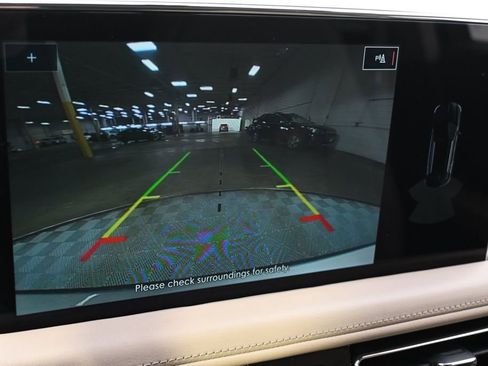 Certified 2021 Lincoln Nautilus Reserve image 30