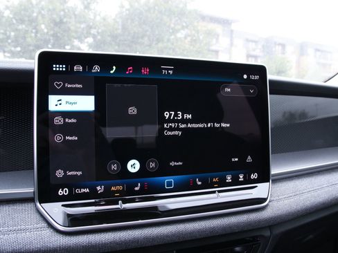 New 2026 Volkswagen Tiguan S FWD image 19