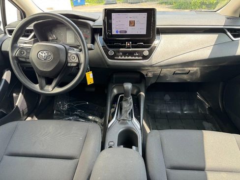 Used 2024 Toyota Corolla LE image 12
