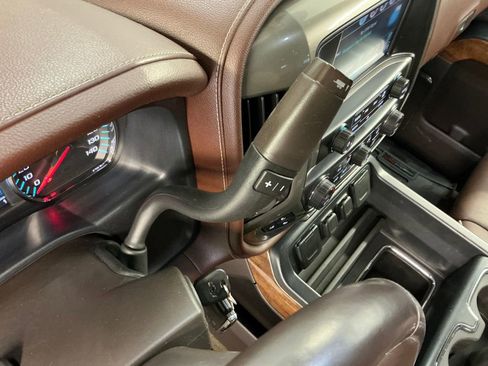 Used 2017 Chevrolet Silverado 2500 High Country w/ Duramax Plus Package AWD/4WD image 25
