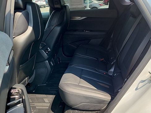Certified 2025 Cadillac Optiq Luxury 2 w/ LPO, Floor Liner Package AWD/4WD image 12