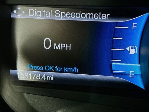 Used 2017 Ford Expedition Limited w/ Equipment Group 301A RWD image 15