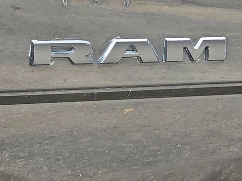 Used 2020 RAM 2500 Big Horn w/ Level 2 Equipment Group image 34