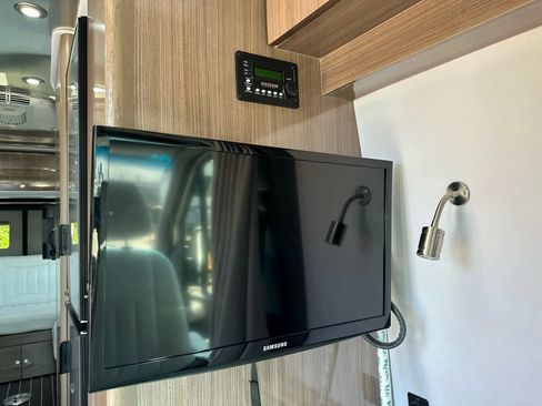 Used 2016 Mercedes-Benz Sprinter 3500 image 34