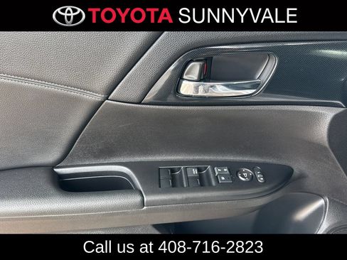 Used 2015 Honda Accord Sport image 15