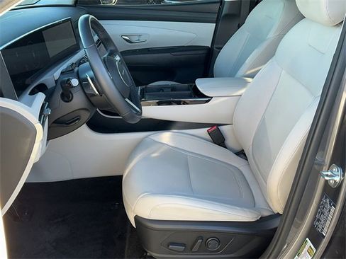 Used 2025 Hyundai Tucson SEL image 13