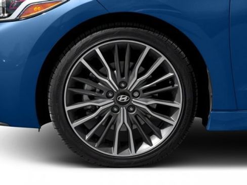 Used 2017 Hyundai Elantra Sport w/ Sport Premium Package 06 image 14