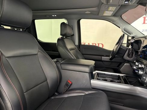 Used 2024 Ford F250 Lariat w/ Lariat Ultimate Package AWD/4WD image 31