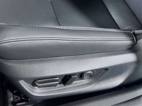 New 2026 Toyota Camry Hybrid image 16