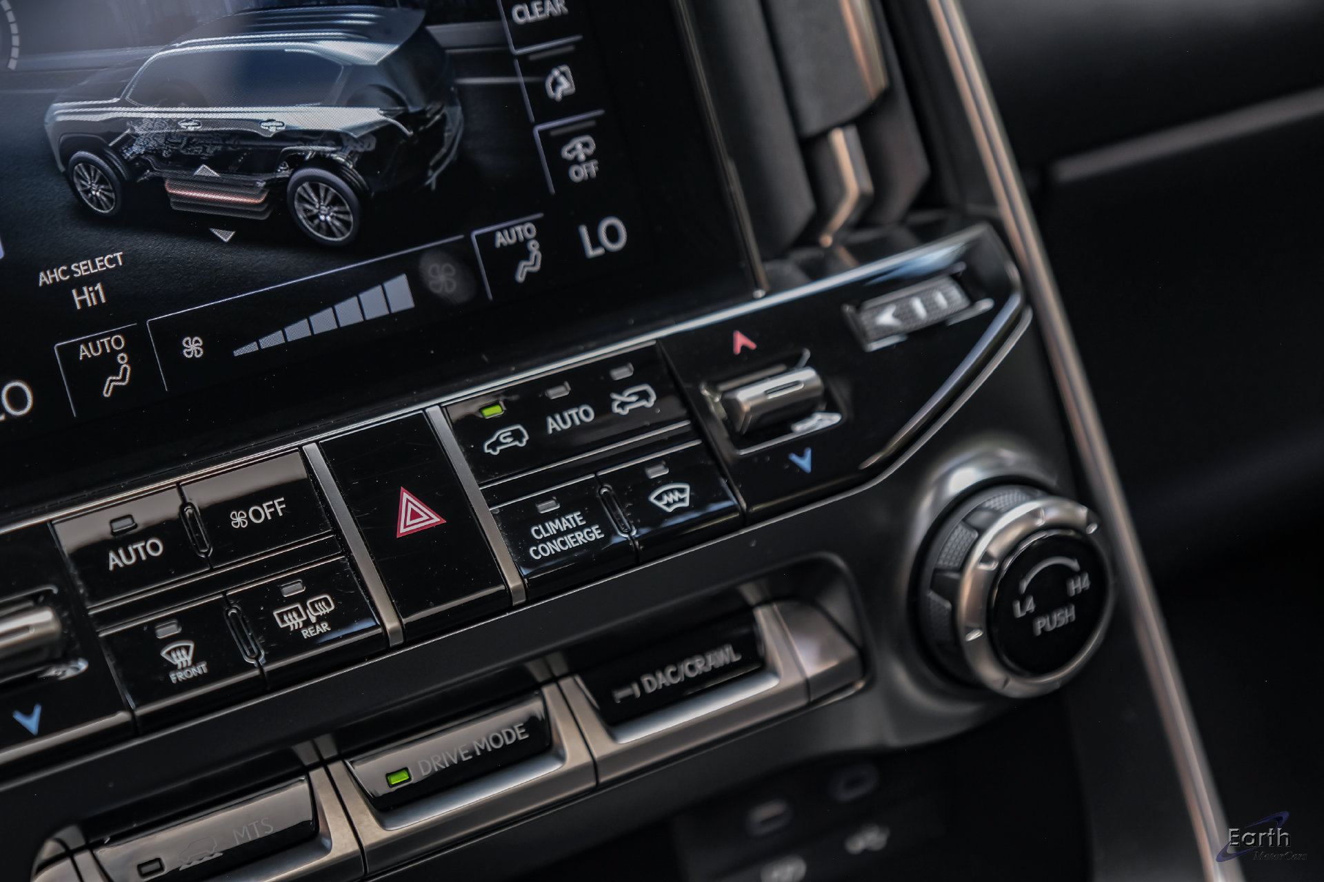 Used 2026 Lexus LX 600 F Sport w/ Accessory Package (Z1) AWD/4WD image 68
