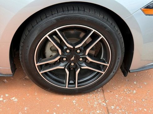 Used 2022 Ford Mustang Premium RWD image 13