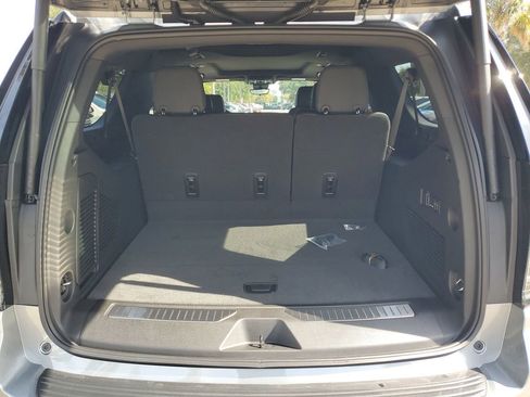 New 2026 Chevrolet Suburban High Country w/ Sun And Tow Package AWD/4WD image 7