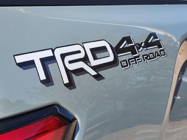 Used 2026 Toyota Tundra SR5 w/ TRD Off-Road Premium Package AWD/4WD image 8