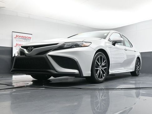 Used 2023 Toyota Camry SE image 36