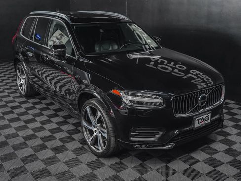 Used 2020 Volvo XC90 T6 Momentum w/ Protection Package Premier AWD/4WD image 20
