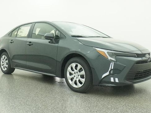 New 2026 Toyota Corolla LE image 7