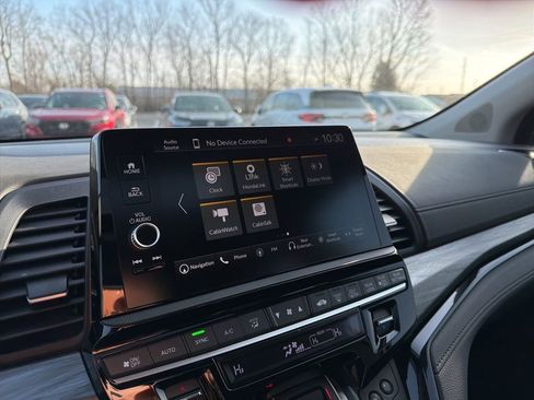 Certified 2026 Honda Odyssey Elite image 35