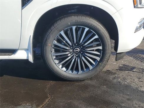 New 2026 Nissan Armada Platinum Reserve image 9