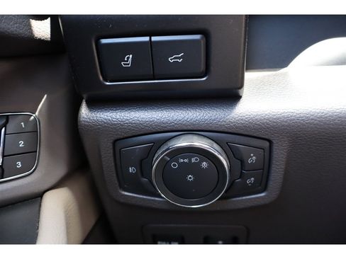 Used 2021 Ford Expedition Limited AWD/4WD image 39
