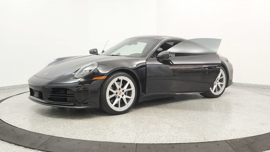 Used 2025 Porsche 911 Carrera RWD image 9