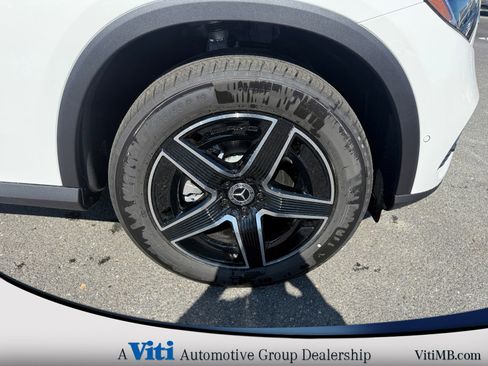Used 2026 Mercedes-Benz GLC 300 4MATIC image 10