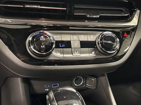 New 2026 Buick Envista Sport Touring w/ Convenience I Package FWD image 38