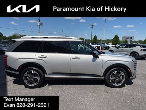 Used 2026 Hyundai Palisade Limited FWD image 5