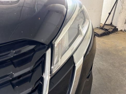 Used 2022 Nissan Kicks S FWD image 8