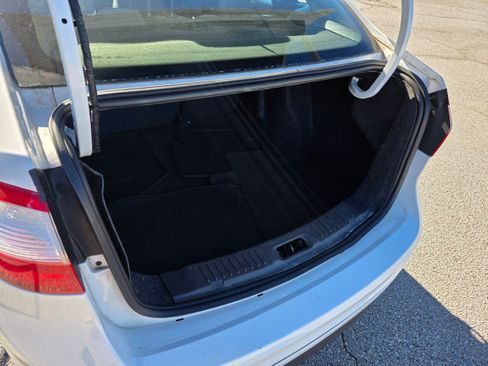 Used 2019 Ford Fiesta SE w/ Cold Weather Package image 12