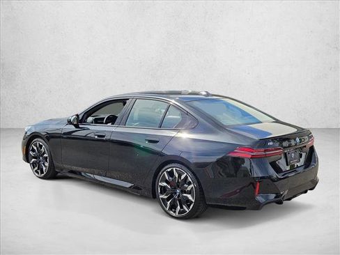 New 2026 BMW i5 eDrive40 w/ M Sport Package RWD image 9
