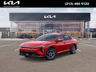 New 2025 Kia K4 LXS