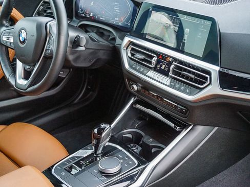 Used 2022 BMW 230i Coupe w/ Premium Package 2 RWD image 16