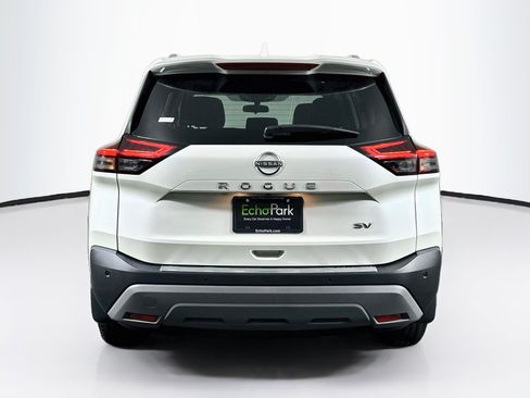 Used 2023 Nissan Rogue SV w/ SV Premium B Package FWD image 7