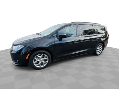 Used 2019 Chrysler Pacifica Touring-L w/ S Appearance Package