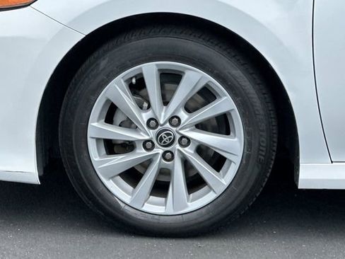 Certified 2022 Toyota Camry LE FWD image 29