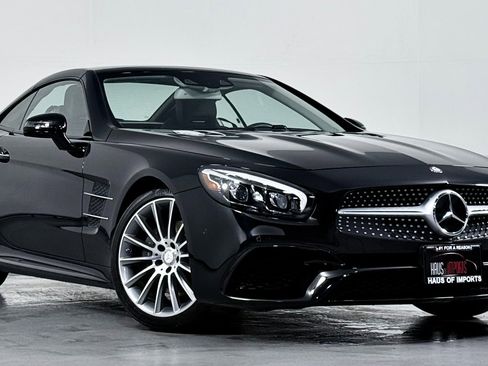 Used 2017 Mercedes-Benz SL 550 image 17