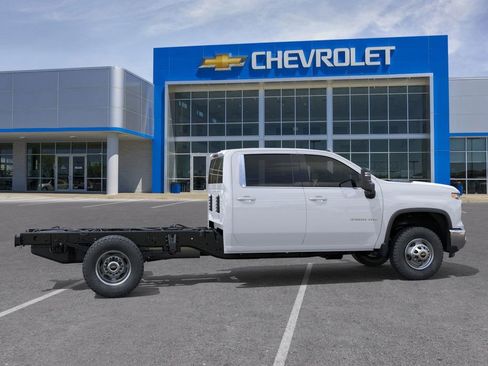 New 2025 Chevrolet Silverado 3500 W/T w/ WT Convenience Package image 6