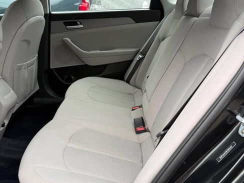 Used 2019 Hyundai Sonata SE FWD image 7