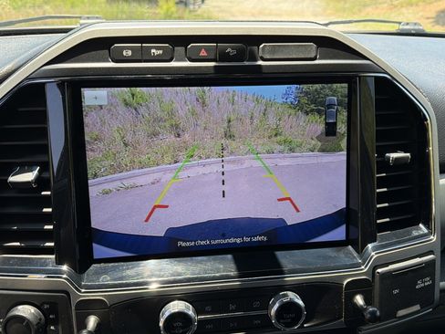 Used 2022 Ford F250 Lariat w/ Lariat Value Package AWD/4WD image 28