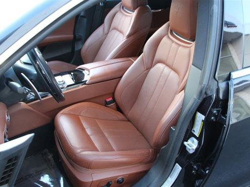 Used 2017 Maserati Quattroporte S GranSport Q4 image 16