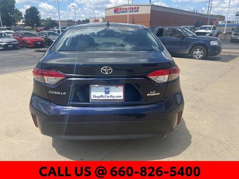 Used 2025 Toyota Corolla LE FWD image 10
