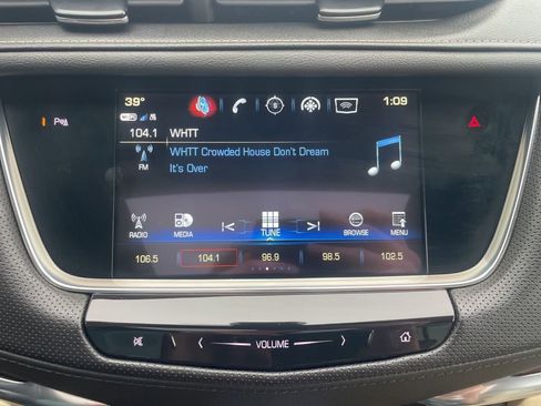 Used 2019 Cadillac XT5 Luxury AWD/4WD image 38
