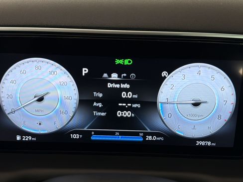 Used 2022 Hyundai Tucson Limited w/ Cargo Package FWD image 19