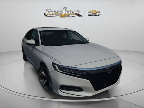 Used 2020 Honda Accord Touring image 1