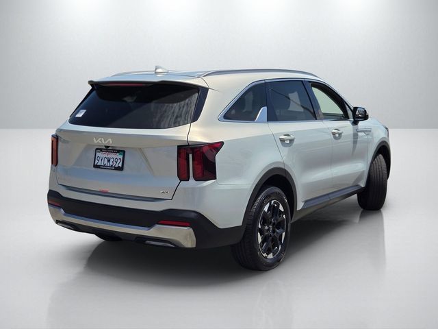 Used 2026 Kia Sorento S AWD/4WD image 4